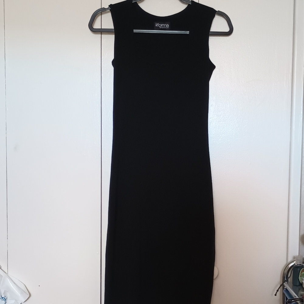 Forma Black Form Fitting Dress